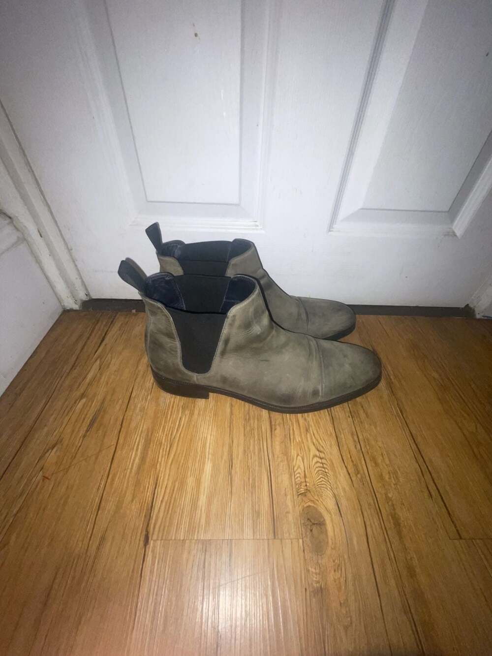 Cole Haan Men's Wagner Grand Chelsea Boots in Grey Leather